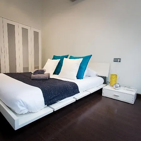 Holidays2malaga Premium מלון 3*